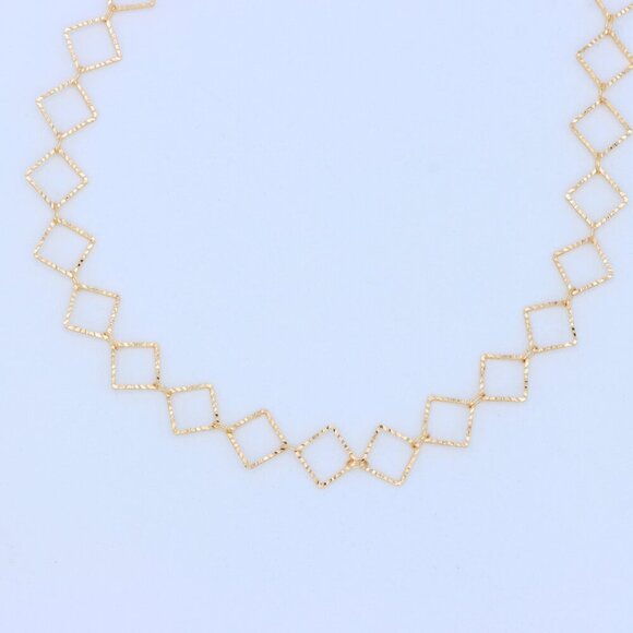 Delicate & Contemporary Necklace Chain, A Lovely Choice for Women, EVCH1705 - Picture 9 of 10